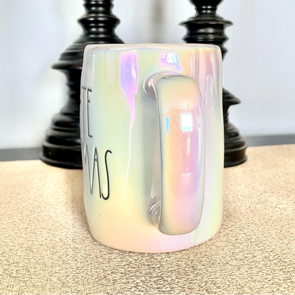 🆕Rae Dunn WHITE CHRISTMAS Ceramic Mug - Picture 3 of 6